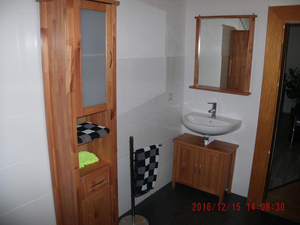Ferienwohnung In Vino Veritas Neumagen-Dhron Bagian luar foto