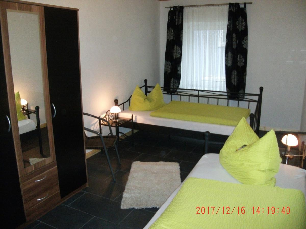 Ferienwohnung In Vino Veritas Neumagen-Dhron Bagian luar foto