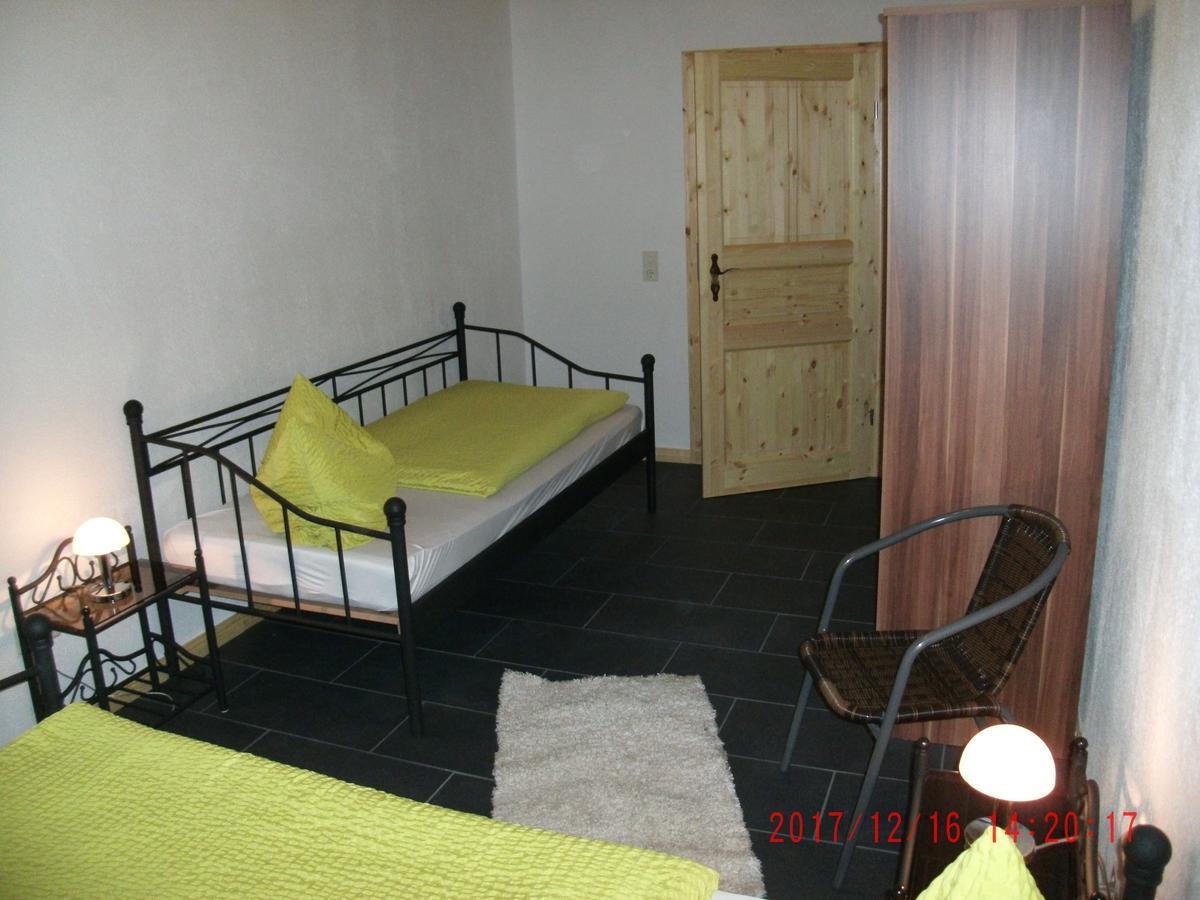 Ferienwohnung In Vino Veritas Neumagen-Dhron Bagian luar foto